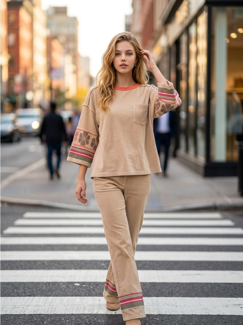 NWT easel Beige Top with Coral Trim